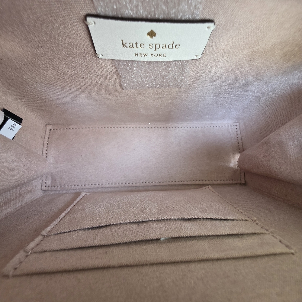 Kate Spade Wrapping Party Dot Gift Box Crossbody - Picture 5 of 10